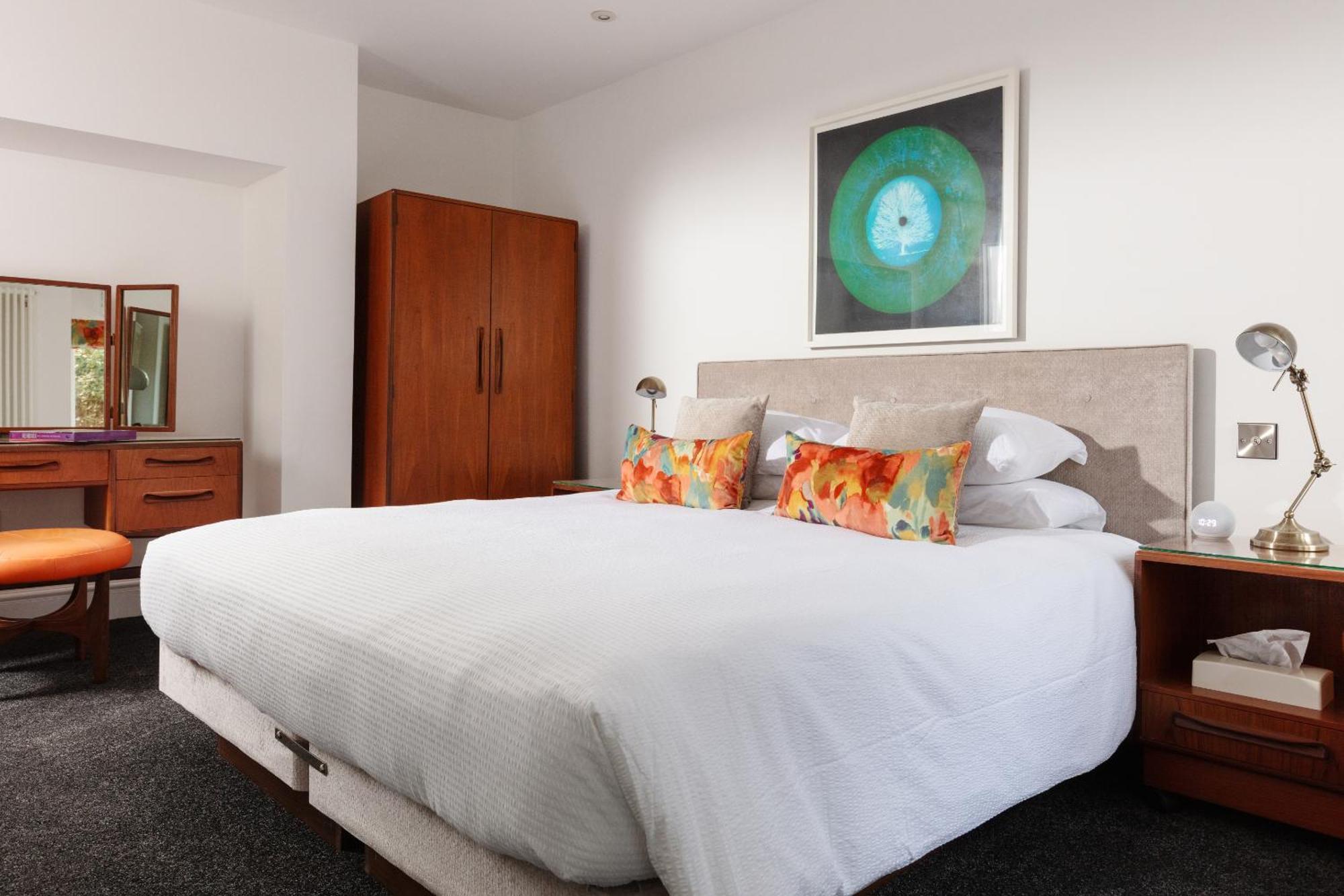 Chelsea House Holiday Apartments Фалмут Номер фото